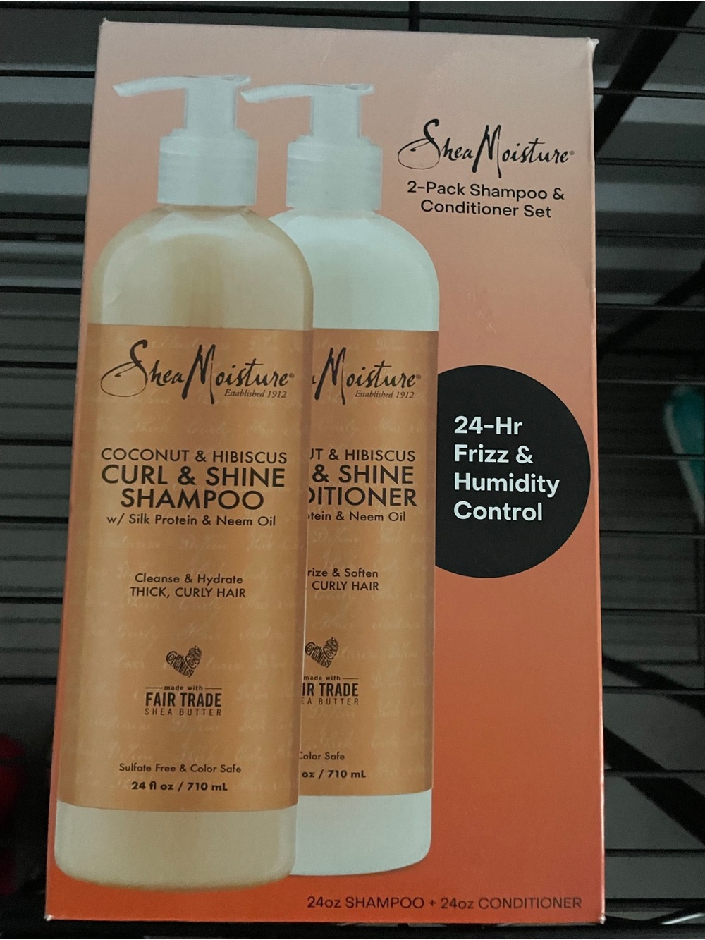 Shea Moisture Coconut & Hibiscus Curl & Shine Shampoo & Conditioner SET